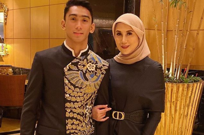 Marini Zumarnis diliputi kekhawatiran lantaran putranya sedang studi di luar negri ditengah mewabahnya corona