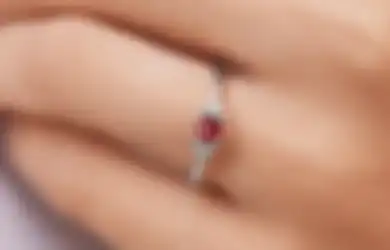 7 Cara Mengecilkan Cincin yang Kebesaran, Pakai Alat Sederhana Ini