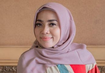 Dulu Jadi Janda Tajir Melintir Namun Berkali-kali Jatuh Cinta ke Pria yang Salah, Berikut 4 Lelaki Tampan yang Mengisi Hati Muzdalifah, Mulai dari Pedangdut Kondang hingga Berondong Anak Profesor