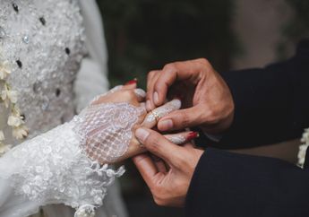 'Saya Kaget Melihat Beliau...' Cetak Rekor di Kabupaten Klaten, Kakek 93 Tahun Resmi Nikahi sang Pujaan Hati yang Berusia 70 Tahun hingga Bikin Petugas KUA Syok