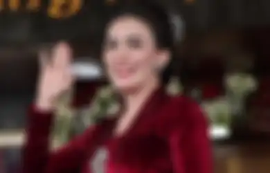 Kini Jadi Anggota DPR RI, Kekayaan Artis yang Jadi Pejabat Ini Konon Tembus Rp 1,8 Miliar, Tengok Hunian Mewahnya yang Bergaya American Classic 