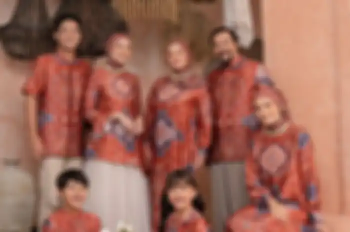 Ide baju lebaran keluarga 2023