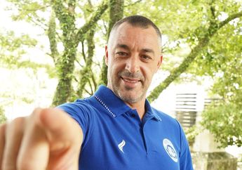 Ze Gomes Juru Taktik Baru Arema FC, Ia Datang ke Klub yang Tak Pernah Setia pada Pelatih