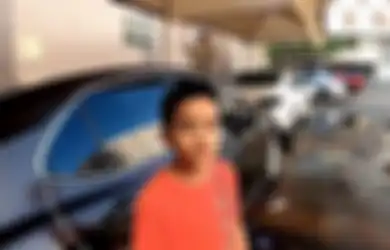 Kecil-kecil Cabe Rawit, Bocah Bau Kencur Jadi Miliarder di Usia 8 Tahun, Punya Rumah Megah dan Rentetan Mobil Mewah dari Hasil Keringat Sendiri, Ternyata Ini Pabrik Duitnya