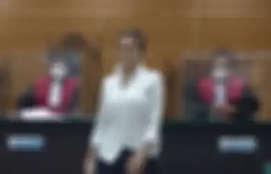 Sehari Sebelum Sidang Digelar, Polisi Temukan Benda Ini saat Geledah Kamar Tahanan Nikita Mirzani