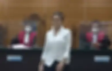 Sehari Sebelum Sidang Digelar, Polisi Temukan Benda Ini saat Geledah Kamar Tahanan Nikita Mirzani