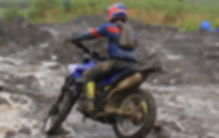 Keseruan Shell bLU cRU Yamaha Enduro Challenge