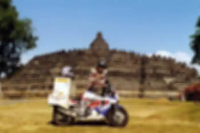 Sjaak Lucassen di Candi Borobudur