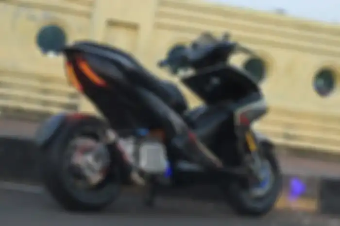 Modifikasi Yamaha Aerox 155 VVA 2017 Demi Tampil Bak Moge