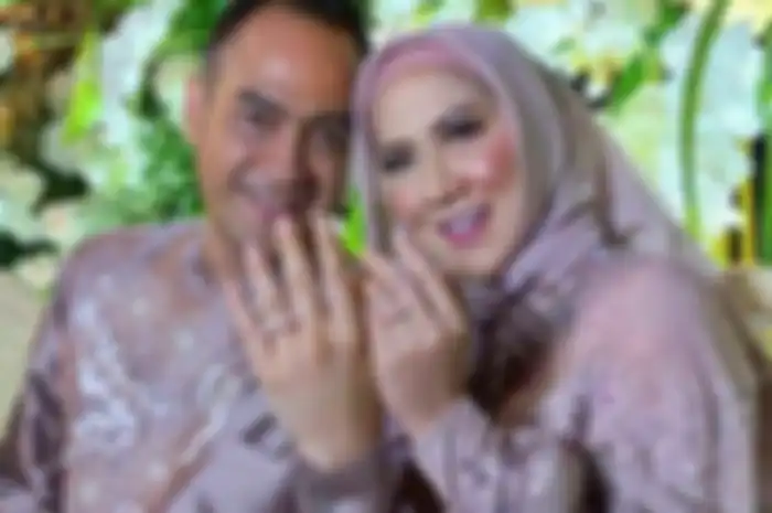 Venna Melinda dan Ferry Irawan resmi jadi pasangan suami istri, Senin (07/03/2022).