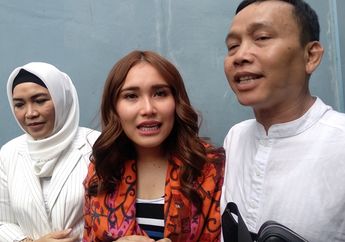 Dikawal Abdul Rozak dan Umi Kalsum yang Setia di Sampingnya Saat Ingin Batalkan Acara Kawinannya, Ayu Ting Ting disebut Pihak WO Sempat Berurai Air Mata: Ayu Nangis
