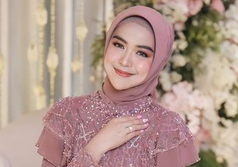 Lakukan Pemotretan di Kapadokia Turki, Ria Ricis Tampil Elegan dalam Berbagai Gaun Mewah Panjang!