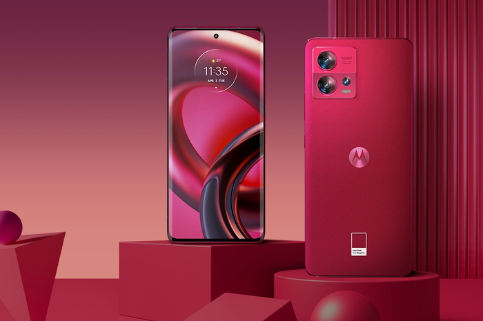 Motorola Moto S30 Pro Pantone Edition