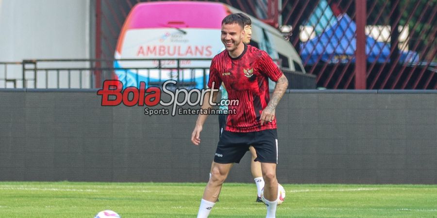 Calvin Verdonk Masuk Tim Terbaik Liga Belanda Usai Pesta Setengah Lusin Gol, Musuh Thom Haye Kirim 2