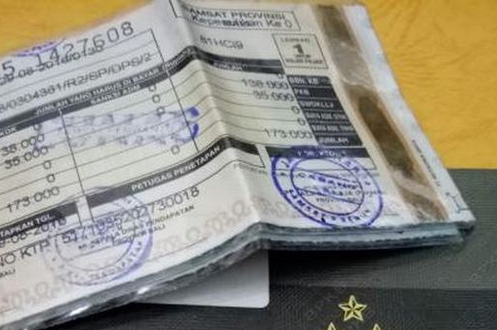 Perpanjang STNK dan balik nama lewat aplikasi Gojek punya 4 keuntungan, berapa biayanya?