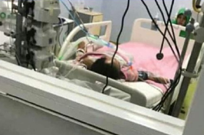 Sulthan Ramadhan terbaring lemah di ICU RS Fatmawati usai kecelakaan.