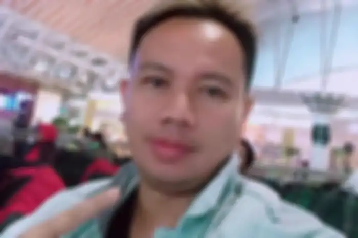 Vicky Prasetyo 