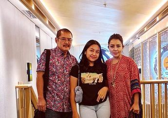 Makanannya Tetap Merakyat Bak Rakyat Jelata Meski Harta Bambang Trihatmodjo Rp 28 Triliun, Mayangsari Kini Tercengang Lantaran Ada Hidangan Super Murah ini Terletak di Meja Makan Mewahnya!