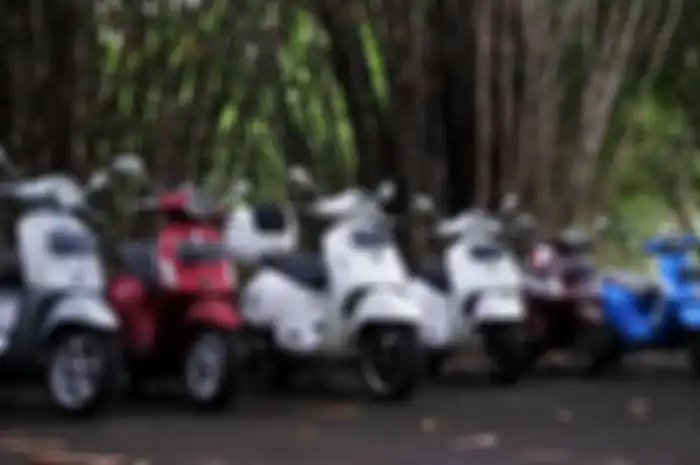 Jejeran Vespa dalam Iconic Ride