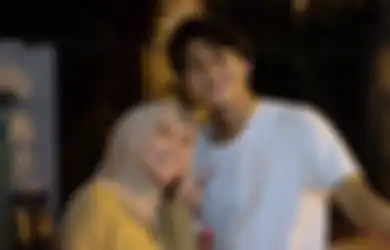 Status Pacar Orang Tak Mampu Bendung Pesonanya, Rizky Billar Diramal Tetap Jadi Incaran Para Wanita Meski Pacari Lesty Kejora, Mama Ella: Tanda Bahaya!