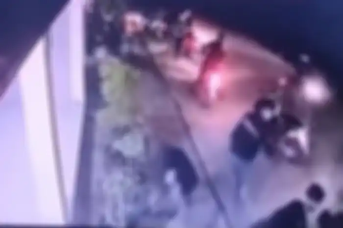 Geng motor bersenjata tajam teror kota Binjai, polisi langsung gerak cepat memburu pelaku (foto ilustrasi).