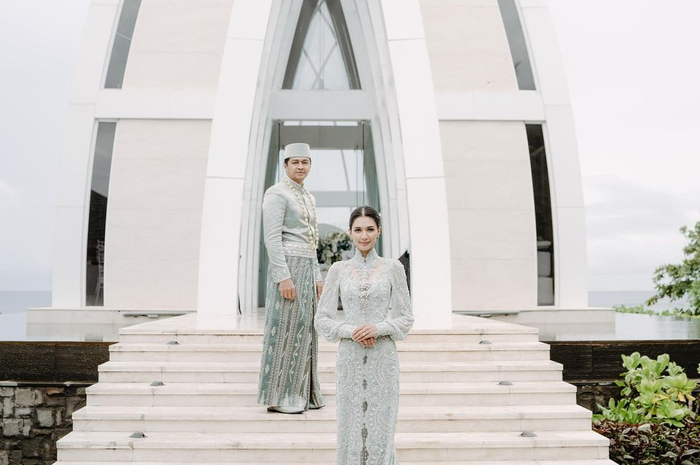 Mikha Tambayong dan Deva Mahenra menikah