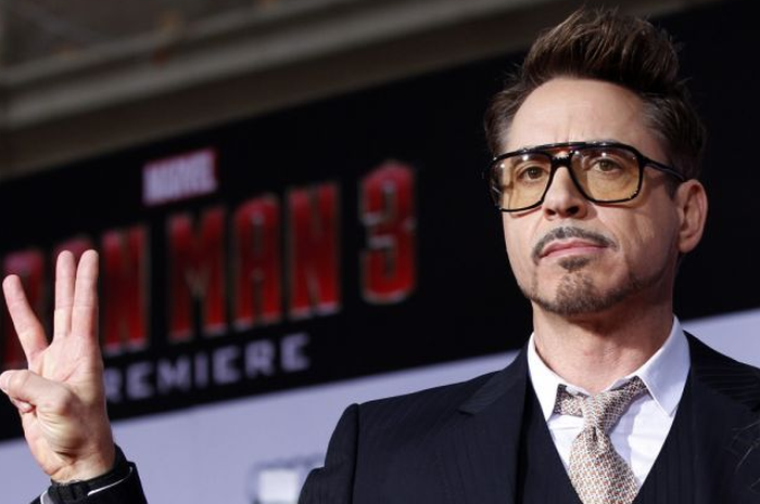 Akun Instagram Robert Downey Jr Kena Hack, Sebut Akan Beri Giveaway