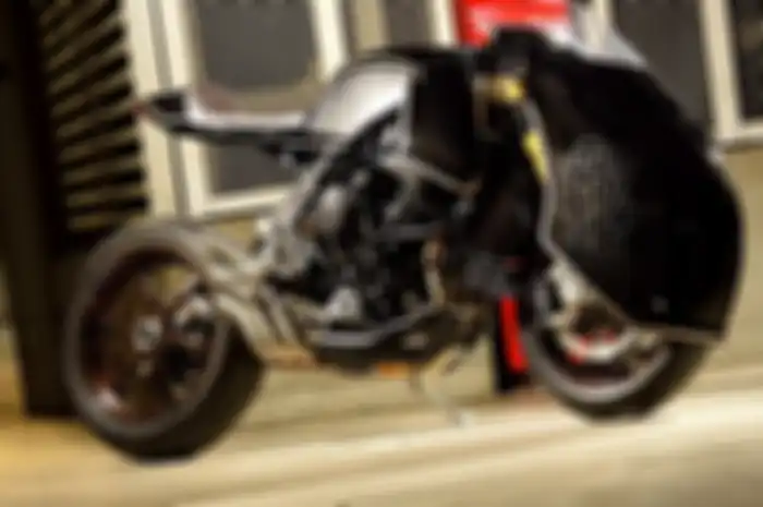 MV Agusta Brutale 800