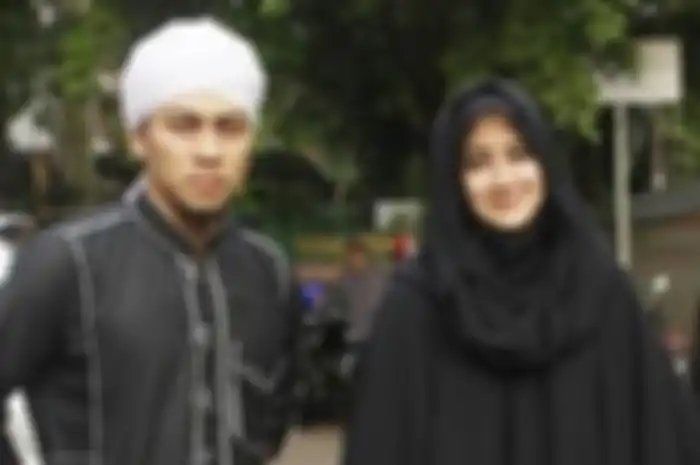 Sekian Lama Bungkam Dituding Nikah Siri dan Jadi Biang Kerok Dibalik Perceraian Vokalis Band, Umi Pipik Akhirnya Buat Pengakuan Mengejutkan: Takut Pada Risih Semua