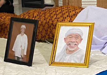 Ini Suasana Rumah Duka Pelawak Nurul Qomar, Denny Cagur hingga Daus Mini Bertakziah