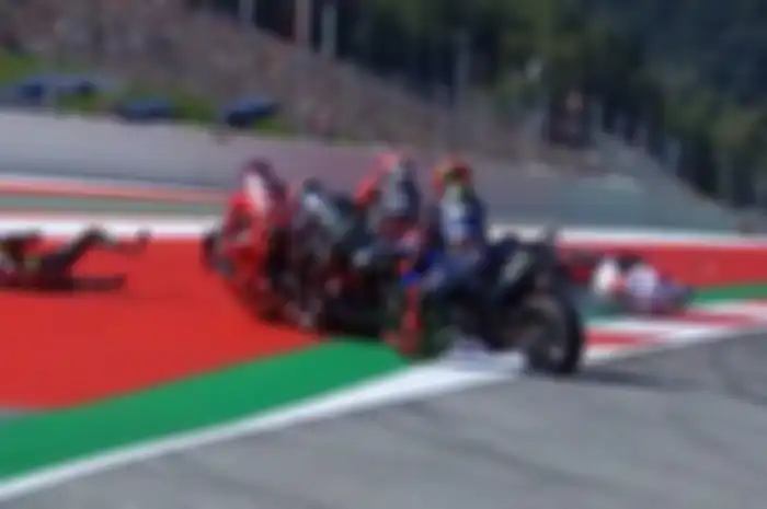 Chaos di Sprint Race MotoGP Austria 2023