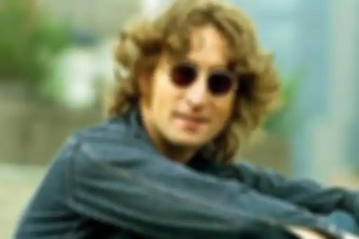 Quotes terkenal dari John Lennon, cocok jadi caption Instagram