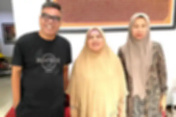 Abdel bongkar kebaikan Mamah Dedeh.