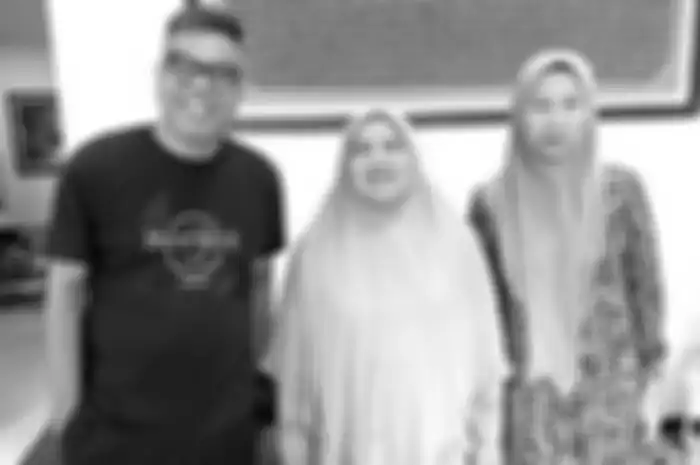 Abdel bongkar kebaikan Mamah Dedeh.