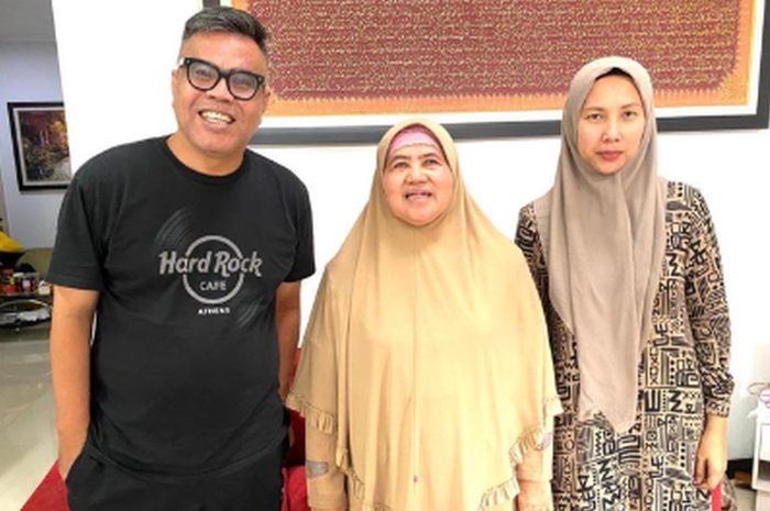 Abdel bongkar kebaikan Mamah Dedeh.