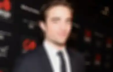 Robert Pattinson Pamerkan Gaya Tarung Indonesia di Film The Batman