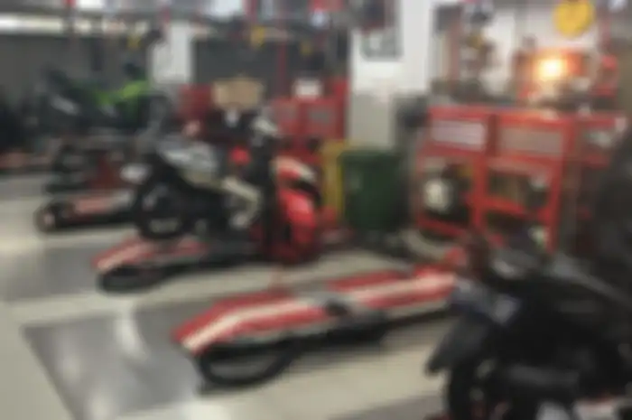 Pit servis Yamaha Flagship Shop