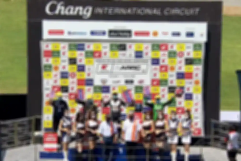 Dua pembalap di Indonesia di podium ARRC Thailand 2022 kelas UB 150