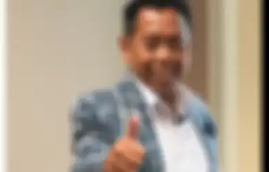 Tukul Arwana Berjuang Lawan Penyakit di Tubuhnya, Vega Darwanti Ungkap Kondisi Komedian yang Membaik
