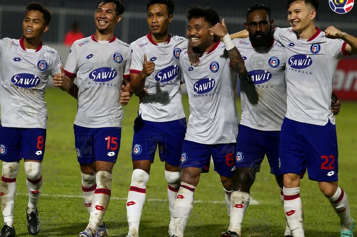 Winger timnas Indonesia, Saddil Ramdani tampil apik dengan berperan dalam semua gol Sabah FC saat menang 3-0 atas Kelantan United dalam laga pekan ke-15 Liga Super Malaysia, Senin (26/6/2023).