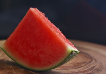 Jangan Lagi Minum Air Putih Usai Makan Semangka Jika Tak Ingin Hal Buruk Ini Terjadi Pada Tubuhmu, Efeknya Gak Main-Main