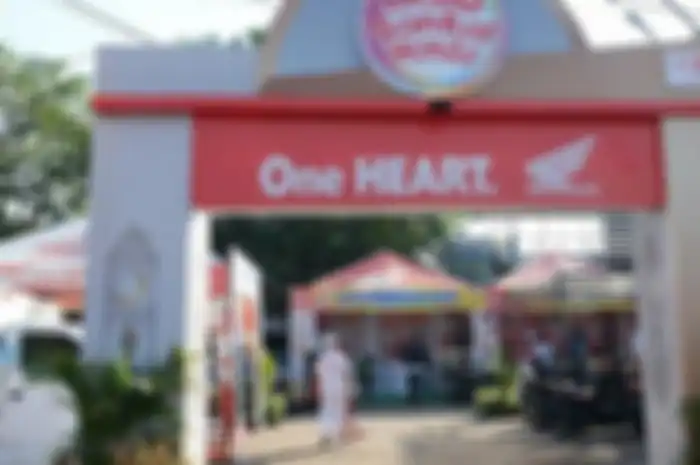 Melihat banyaknya pemudik yang menggunakan motor,Honda Menyiapkan Posko Mudik Dengan Nama Bale Santai Honda.