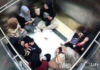 Terjebak Macet di Lift, 7 Mahasiswi Ini Malah Main Kartu Uno Sambil Tunggu Bantuan Datang, Netizen: Dikira Panik Ternyata Piknik 