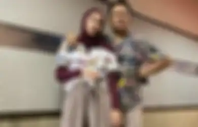 Dicepuin Close Friend Instagram, Zaskia Adya Mecca Akhirnya Klarifikasi Soal Unggahannya, Mertua Hanung Bramantyo Sampai Kirim Pesan: Kenapa Nak?