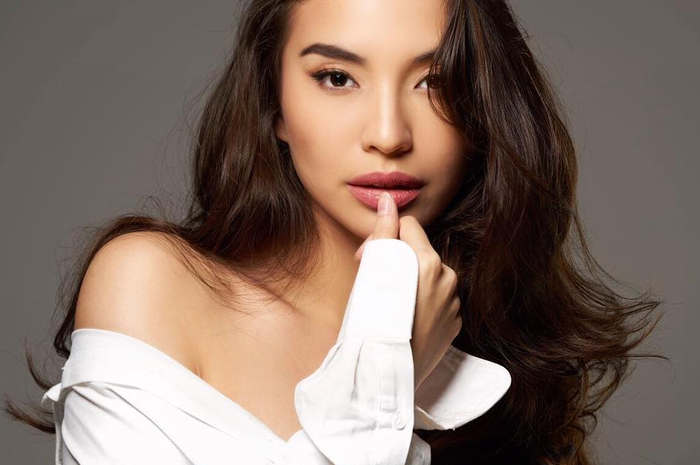 Manohara