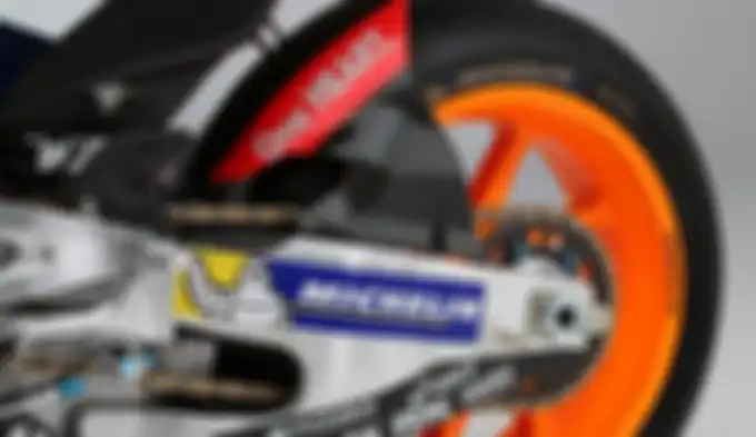 Pelek motor MotoGP Marc Marquez merek OZ Racing.