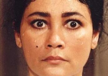 MERINDING! KTP Suzanna Mendadak Viral, Tanda Tangan Sang Ratu Horor Indonesia Jadi Sorotan