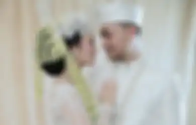 Perut Biduan Dangdut yang Tampak dalam Foto Ini Bikin Penasaran Warganet, Ibu Mertuanya Malah Blak-blakan Bicara Sifat Asli Sang Menantu yang Baru Menikah 3 Bulan 