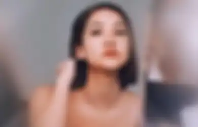 Tanpa Didampingi Sang Manajer Gara-gara Keciduk Narkoba, BCL Dicium Mantan Penyanyi Cilik di atas Panggung Konser Auto Bikin Syok, Netizen : Ngelecehin itu Namanya