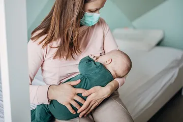 Desa Regunung: Bayi-bayi Harus Digendong Orang Tua Ketika Magrib Tiba